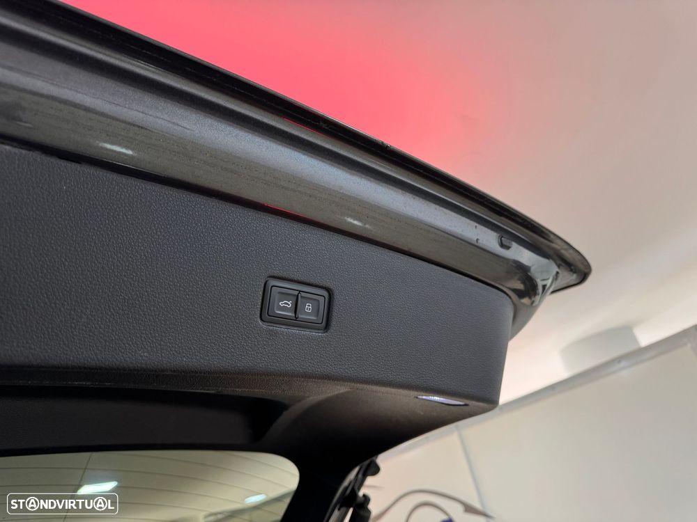 Audi Q8 50 TDI quattro Tiptronic - 14