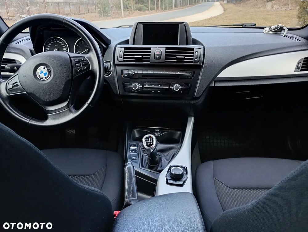 BMW Seria 1 116d EfficientDynamics Sport Line - 8