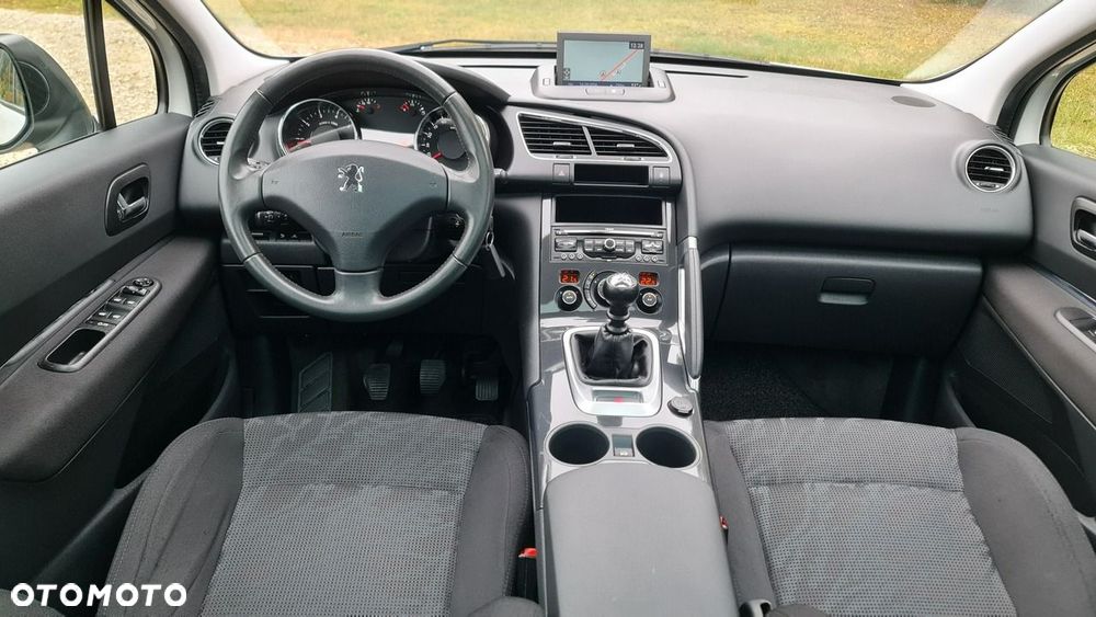 Peugeot 3008 155 THP Premium - 6