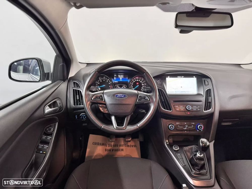 Ford Focus 1.0 EcoBoost S&S ACTIVE X - 23