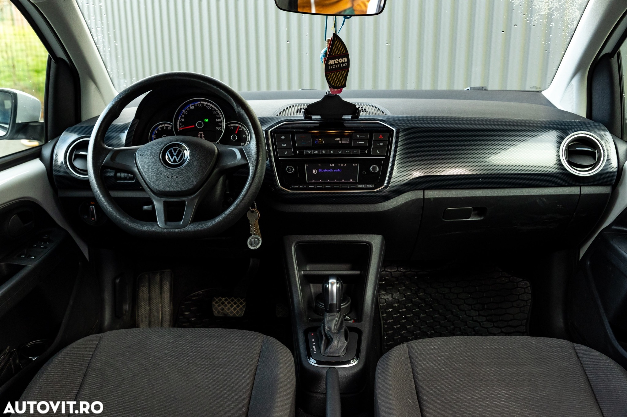 Volkswagen up! e-up! 32.3 kWh - 11