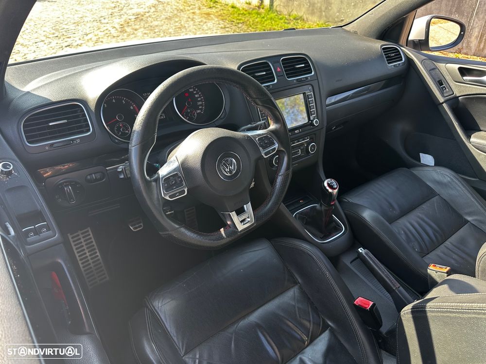 VW Golf 2.0 GTI - 7