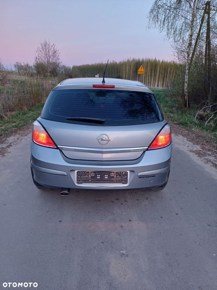 Opel Astra 1.6 Start - 4