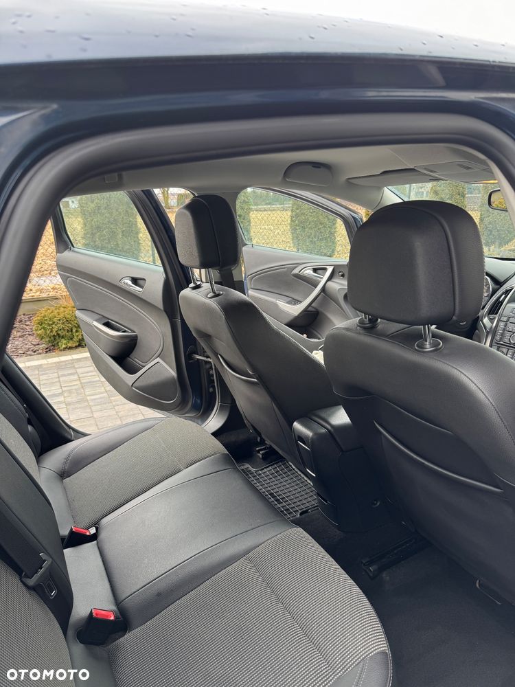 Opel Astra 1.4 Turbo - 8