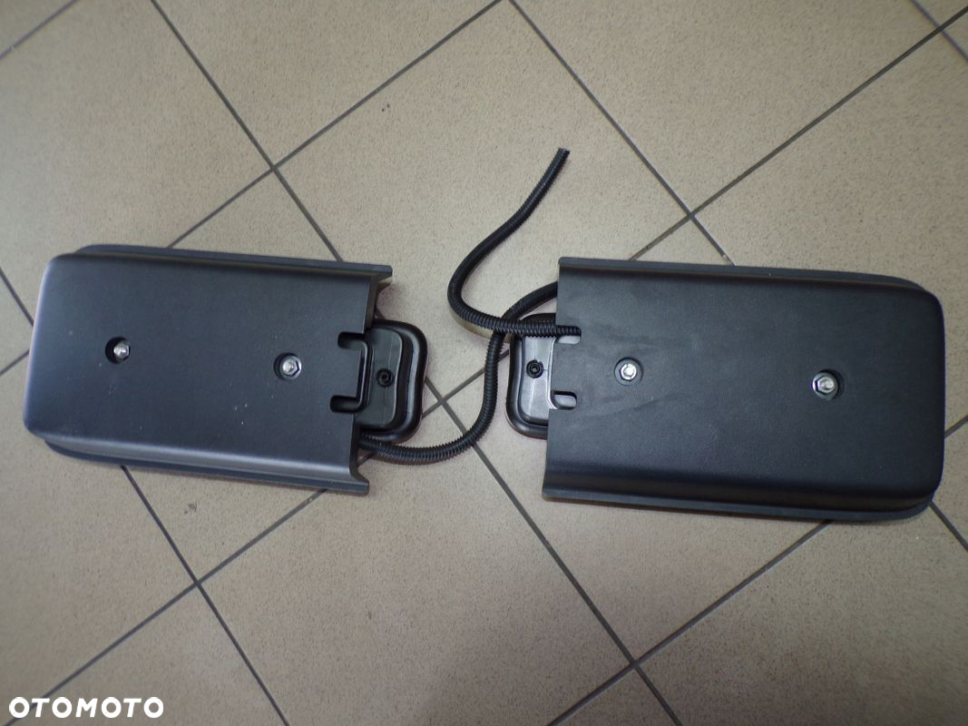 VW T5 T5 LIFT 16- LAMPA TYLNA PRAWA NOWA ORYGINALNA DO RAMY SKRZYNII - 7
