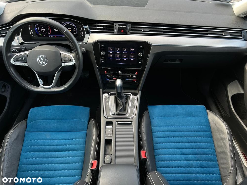 Volkswagen Passat 2.0 TDI Elegance DSG - 5