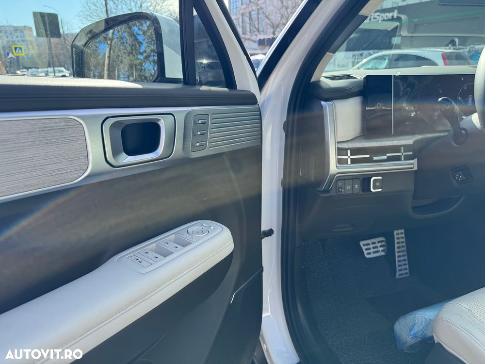 Hyundai Santa Fe - 9