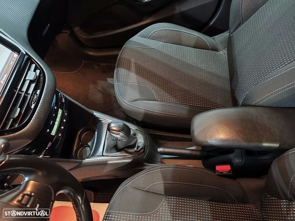 Peugeot 208 1.2 PureTech Allure - 20