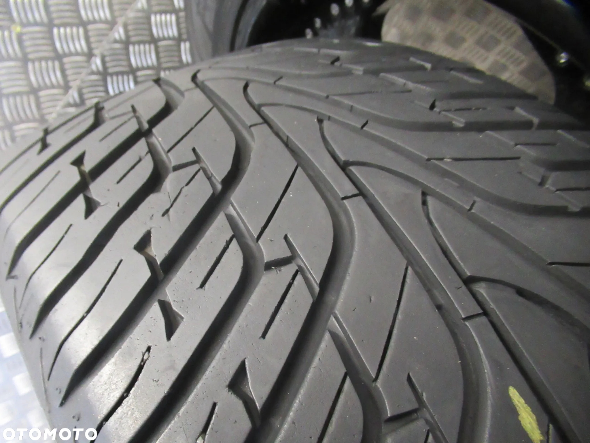 Koła Dodge Durango Ram Jeep Grand Cherokee 9Jx20 ET +10 5x127  5x139,7 - 14