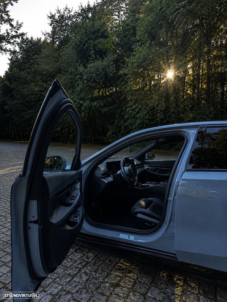 BMW 520 d Pack Desportivo M Pro - 16