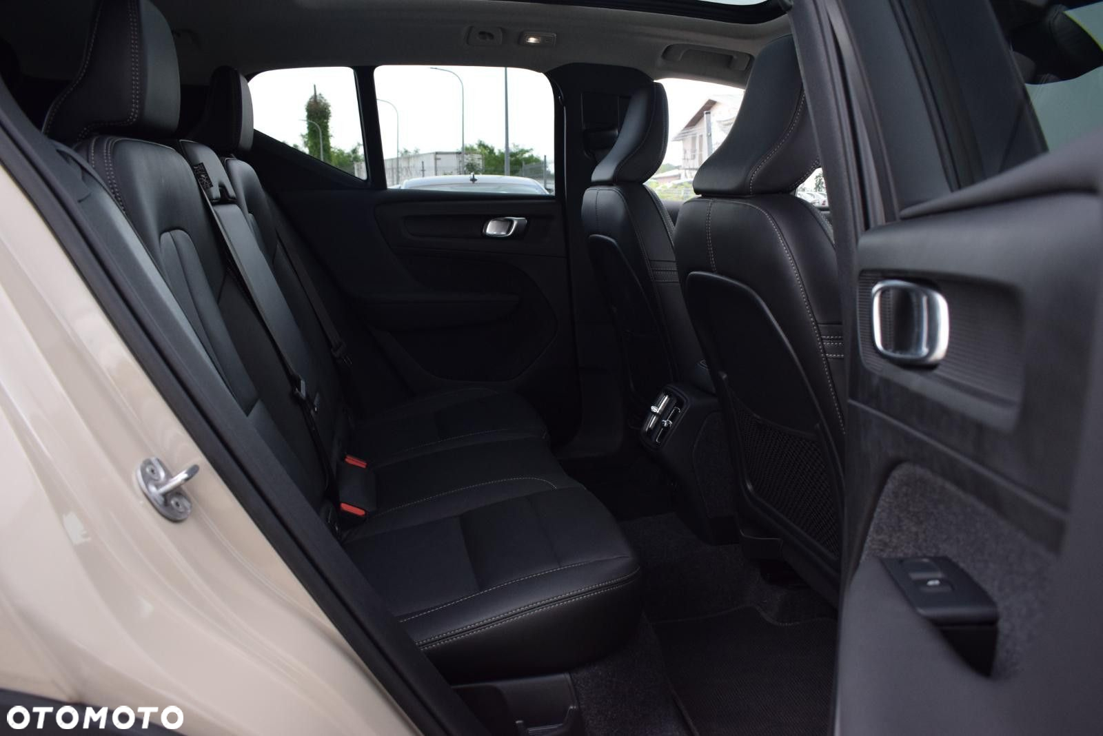 Volvo XC 40 - 19