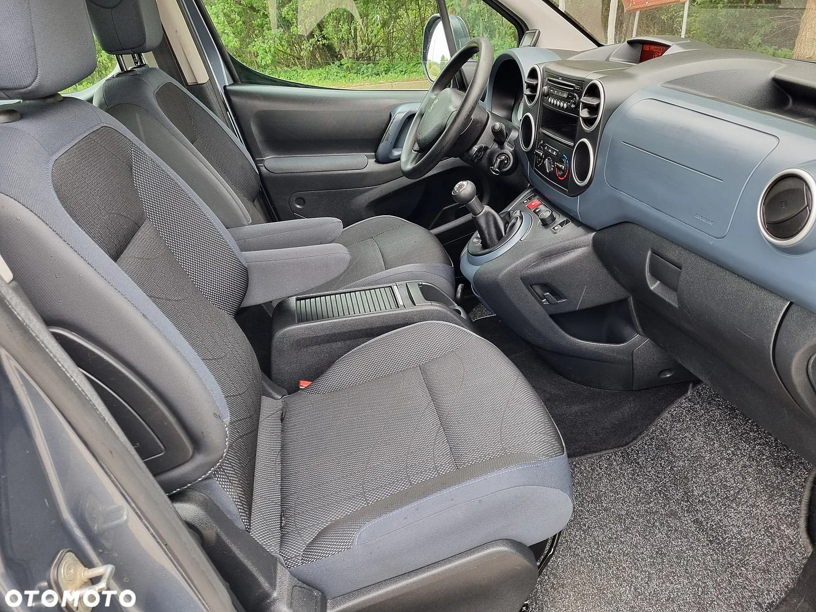 Peugeot Partner Tepee 90 Family - 12