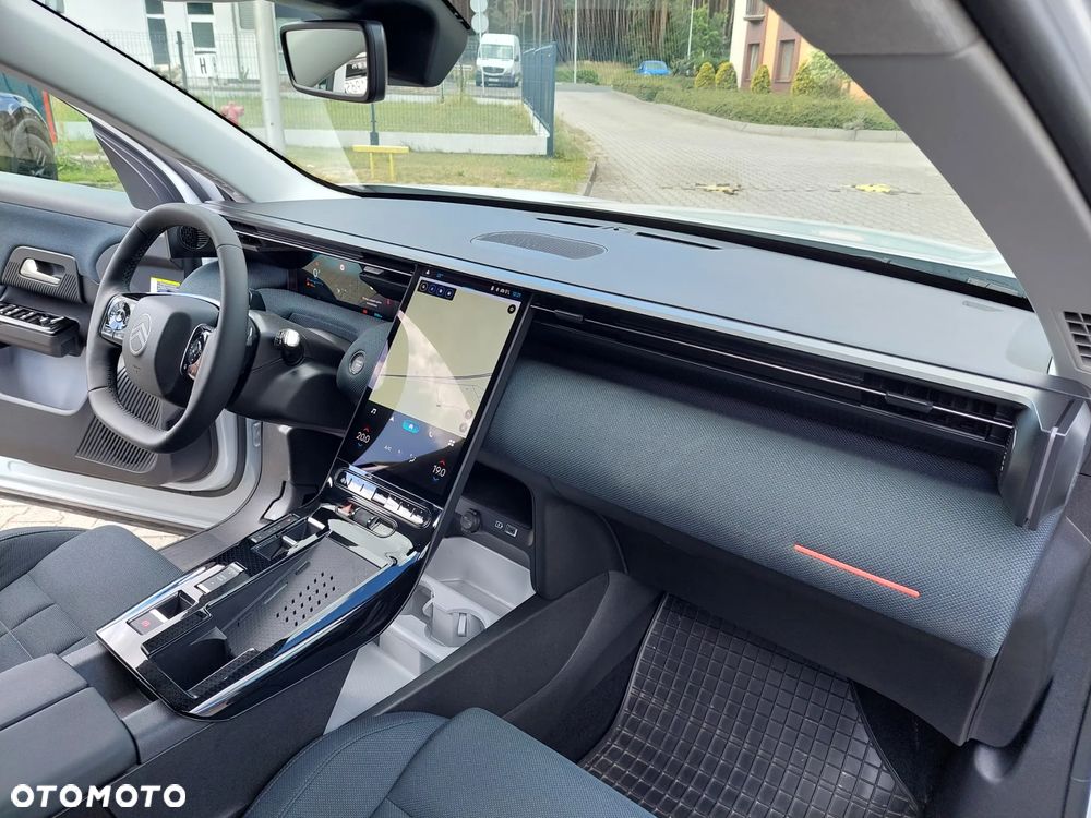Citroën C5 Aircross 1.2 mHEV Plus eDCT6 - 27