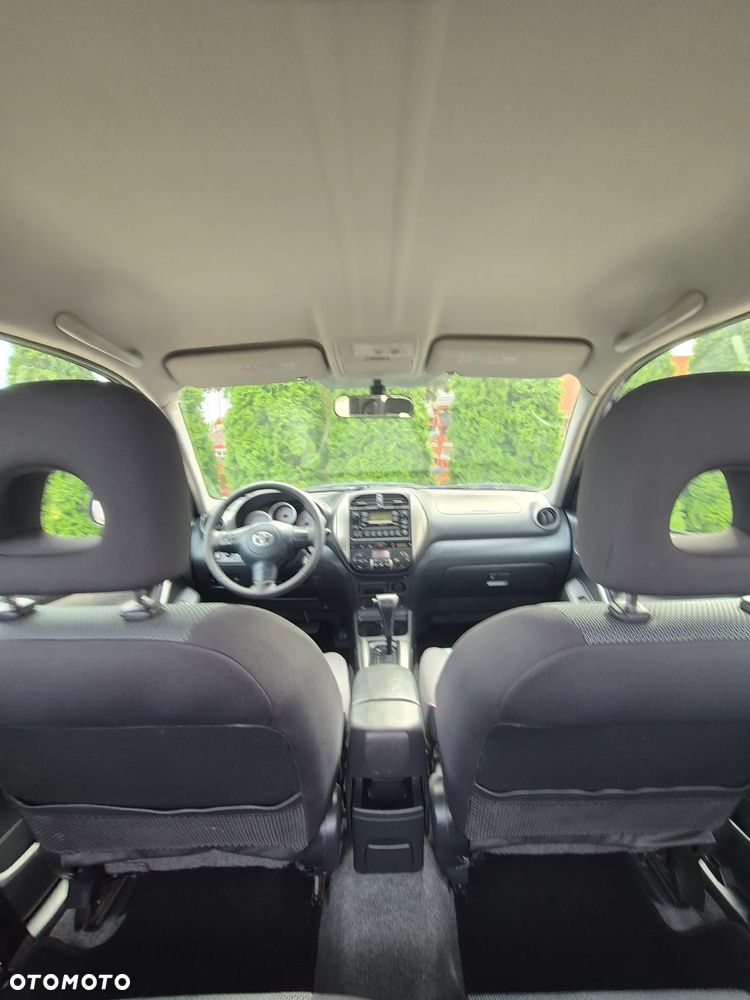 Toyota RAV4 2.0 VVT-i Sol - 10