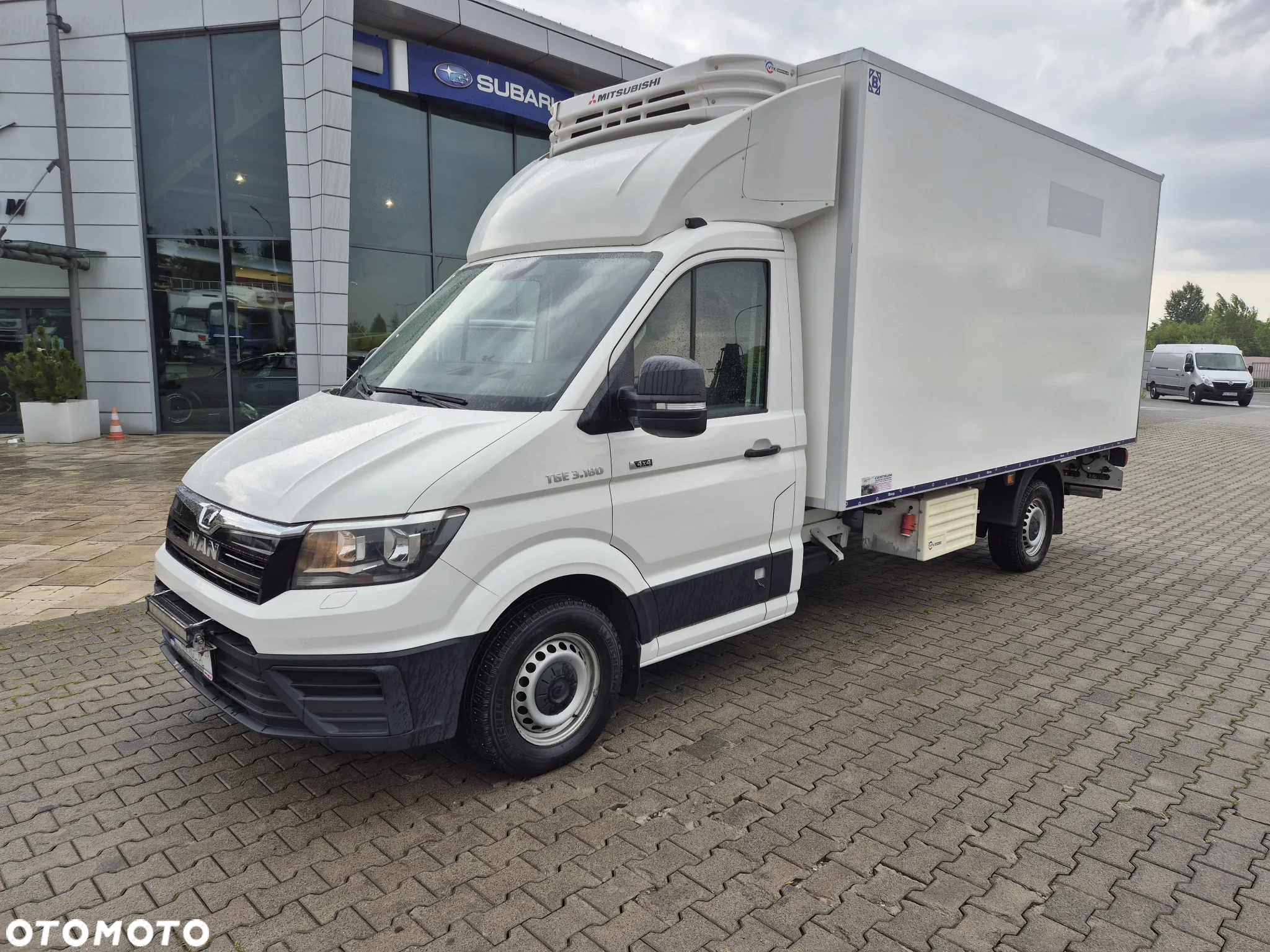 MAN TGE 3.180 DSG 4Motion / 4X4 / CHŁODNIA MITSUBISHI / WINDA ZEPRO 750KG / WEBASTO / BEZWYPADKOWY / 8 EUROPALET / STAN IDEALNY / RZADKOŚĆ NA RYNKU! - 3