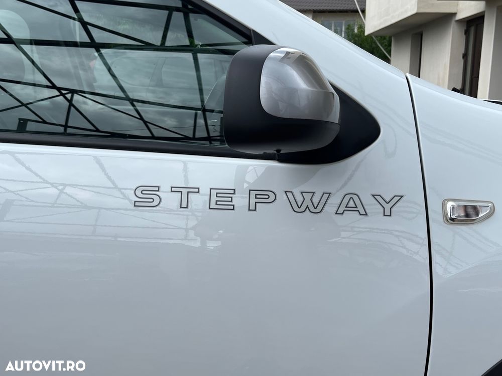 Dacia Logan MCV Blue dCi 95 Stepway - 15