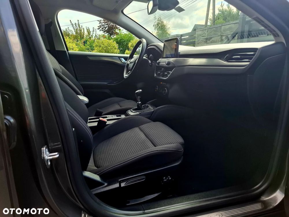 Ford Focus 1.5 EcoBlue STart-Stopp-System TITANIUM X - 20