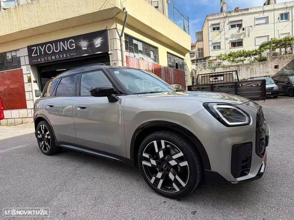 MINI Countryman C JCW - 1