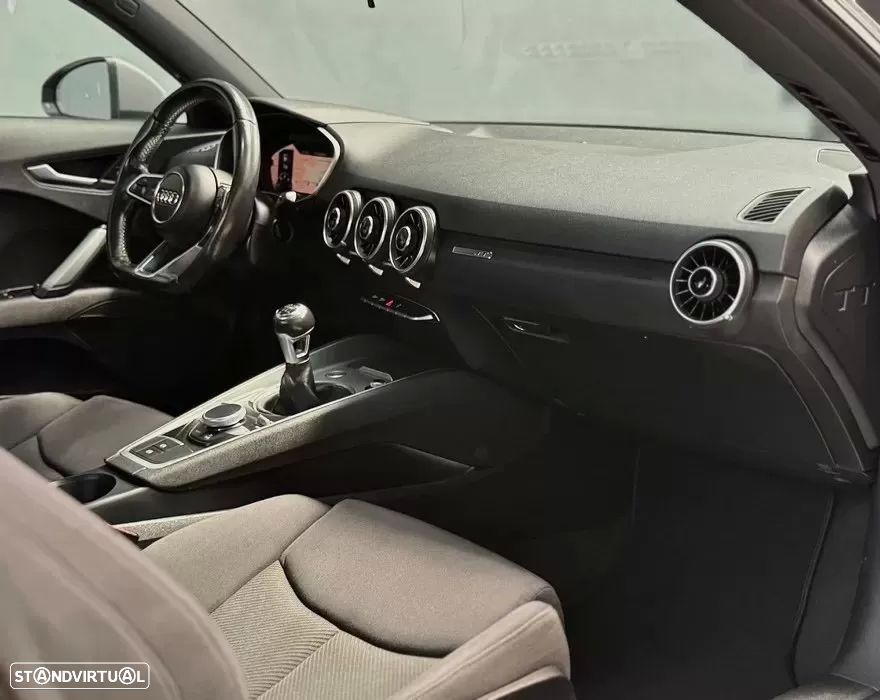 Audi TT Coupé 2.0 TDI - 24