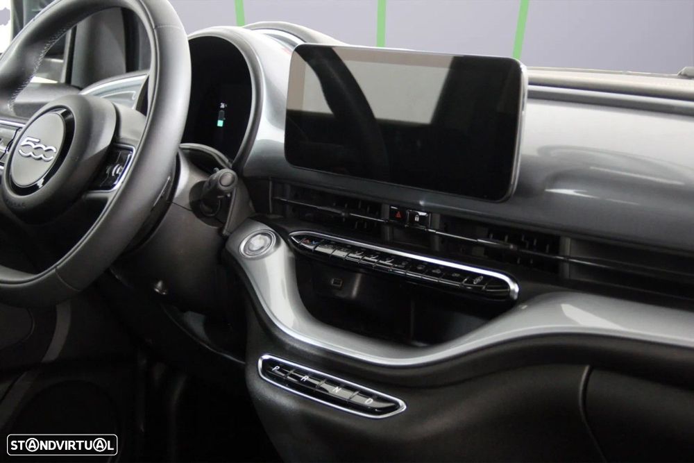 Fiat 500e C - 9