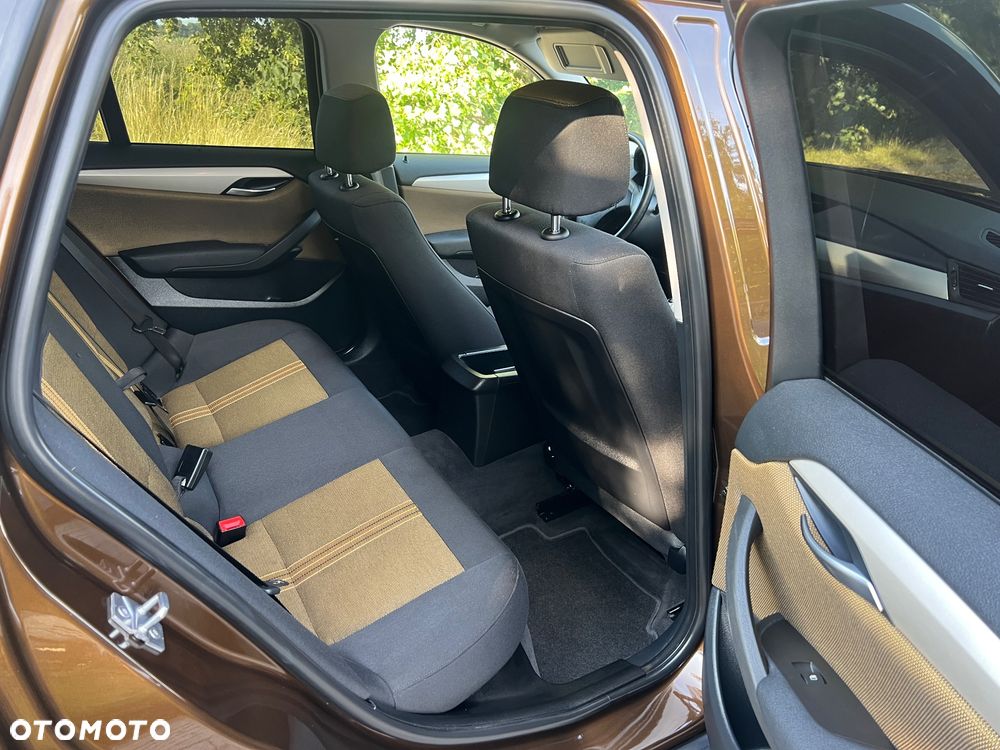 BMW X1 - 24