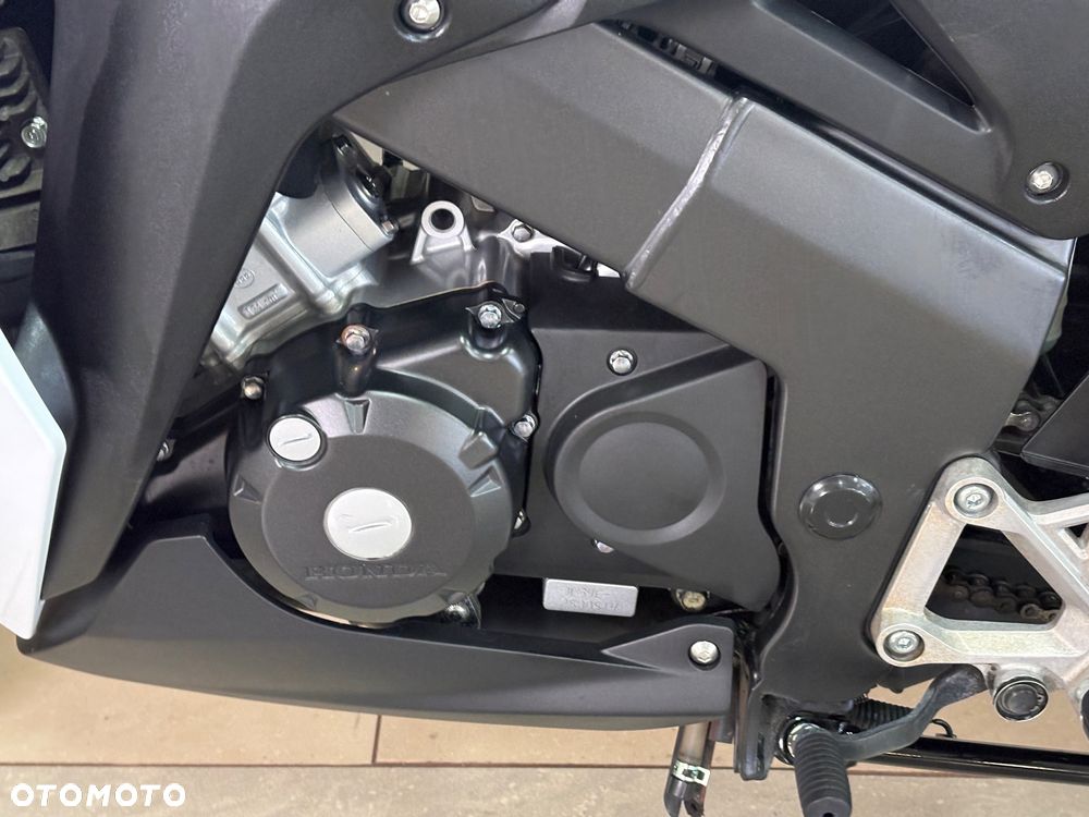 Honda CBR - 11