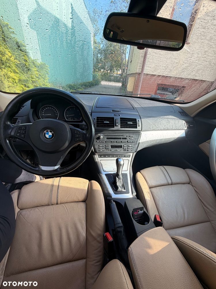 BMW X3 2.0d - 9