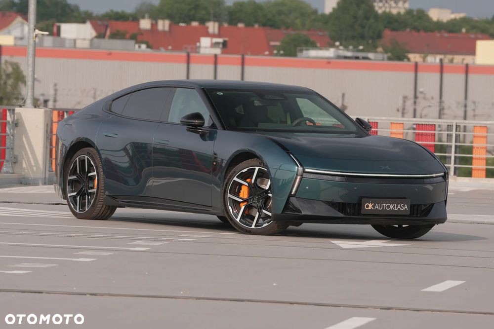 XPeng P7 AWD Performance - 1