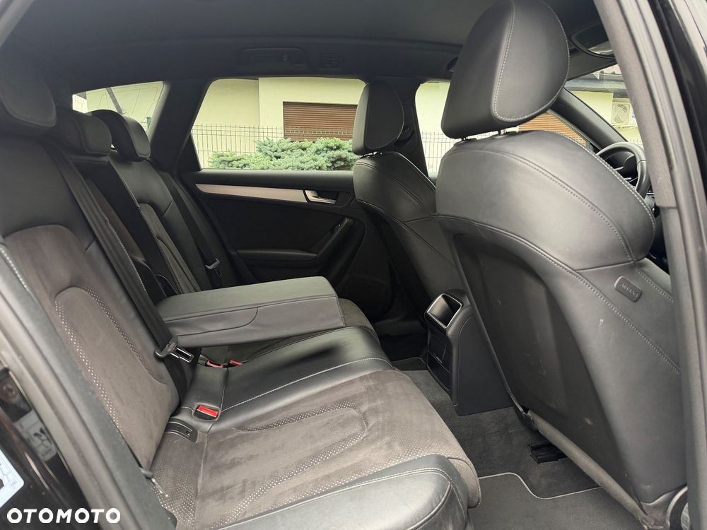 Audi A4 Avant 2.0 TDI DPF clean diesel quattro S tronic S line Sportpaket - 7
