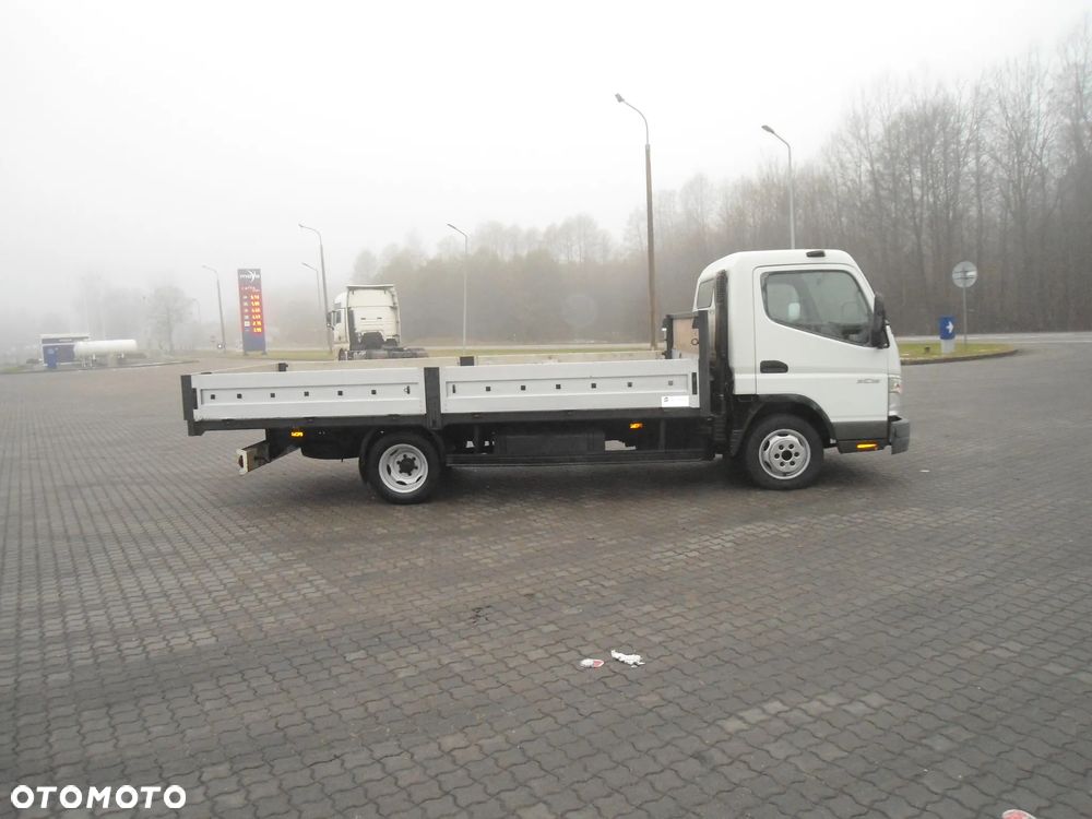 Mitsubishi Canter - 3