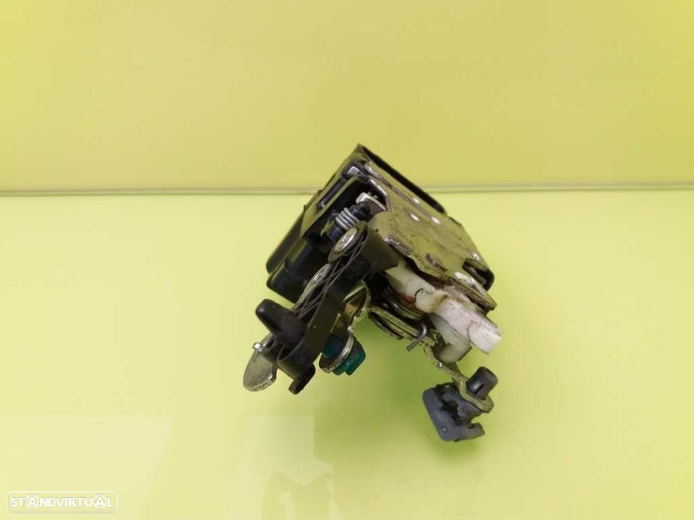 FECHADURA PORTA TRASEIRA DIREITA CHEVROLET LACETTI 2008 - 3