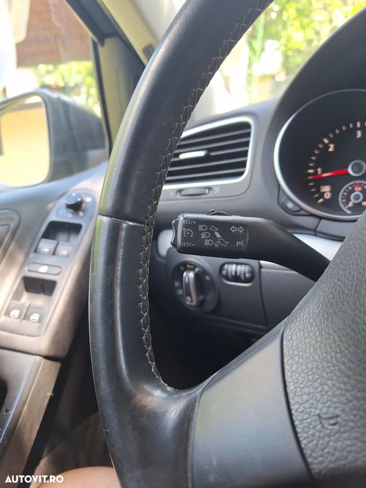 Volkswagen Golf 1.6 TDI DPF 4Motion Comfortline - 13