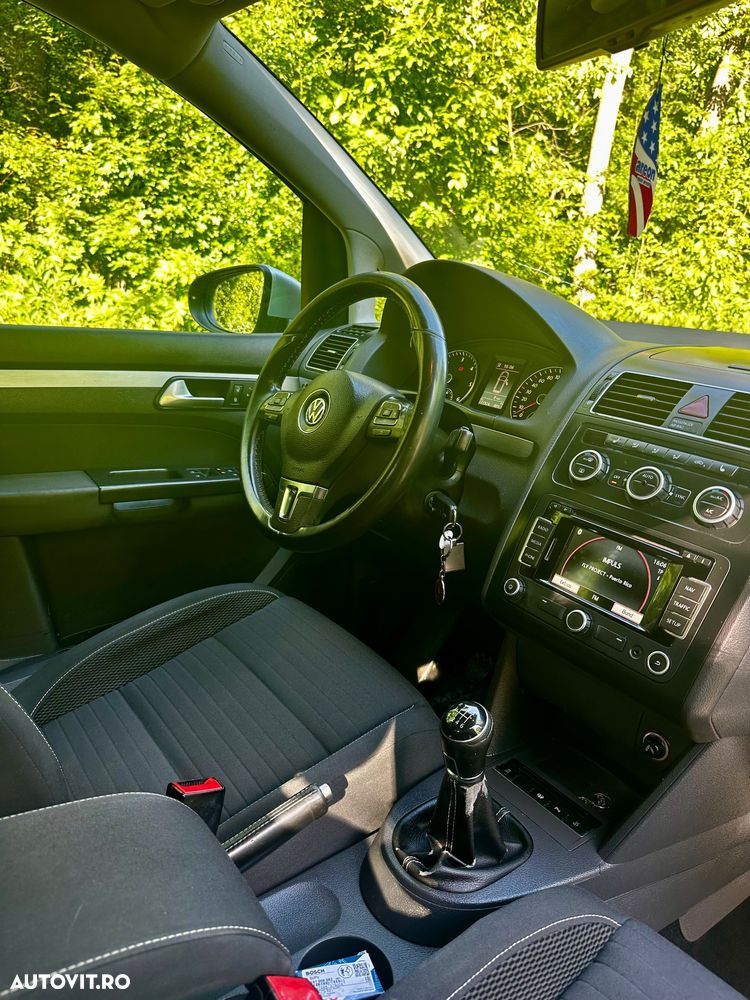 Volkswagen Touran 1.6 TDI Comfortline - 3