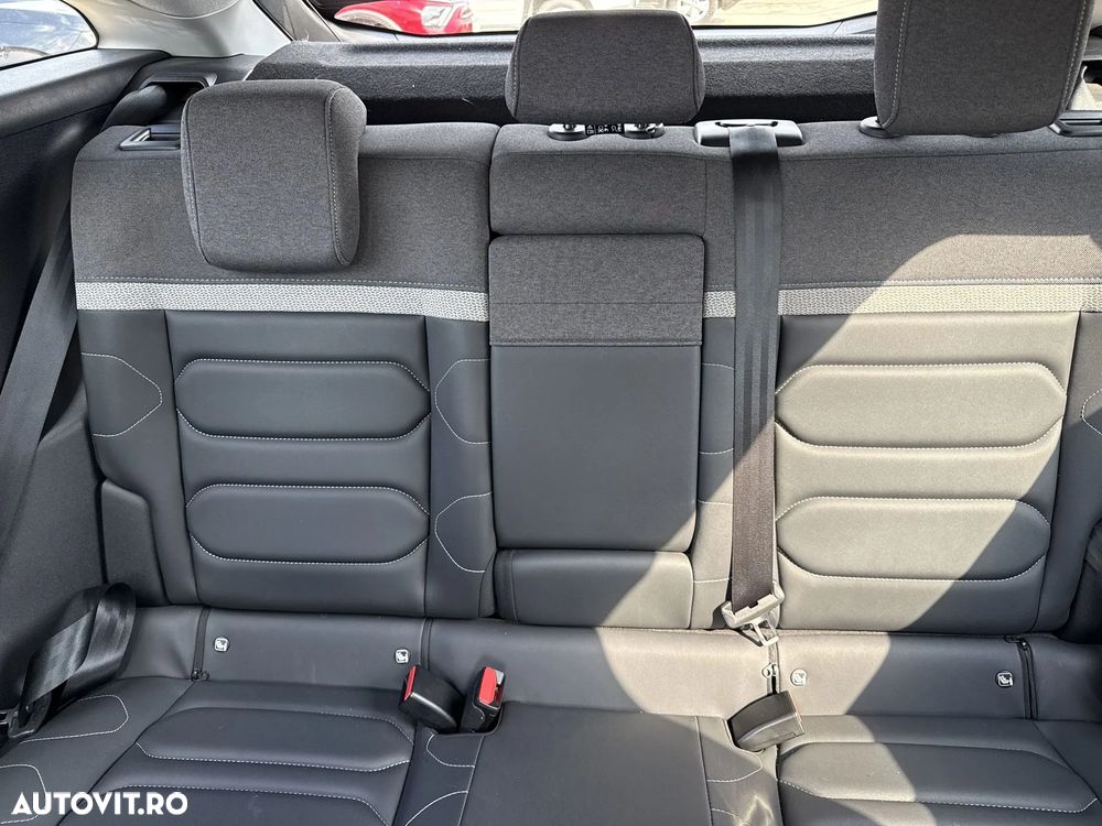 Citroën C4 1.2 PureTech S&S EAT8 Feel Pack - 19