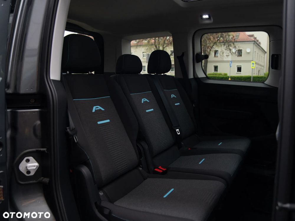 Ford Tourneo Connect - 19