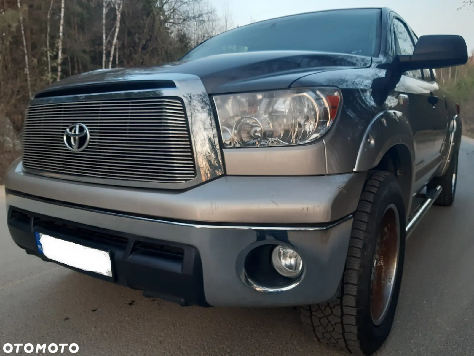 Toyota Tundra - 3