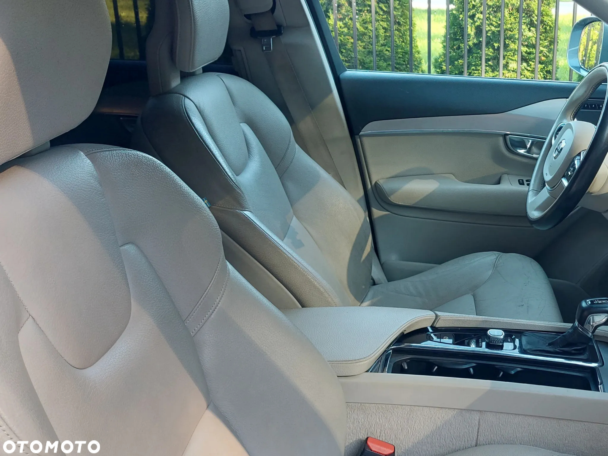 Volvo XC 90 - 16