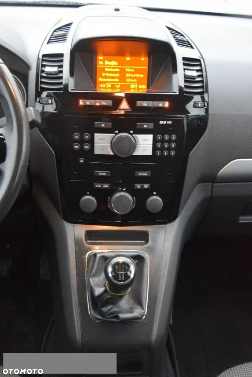 Opel Zafira 1.6 ECOFLEX Family Plus - 24