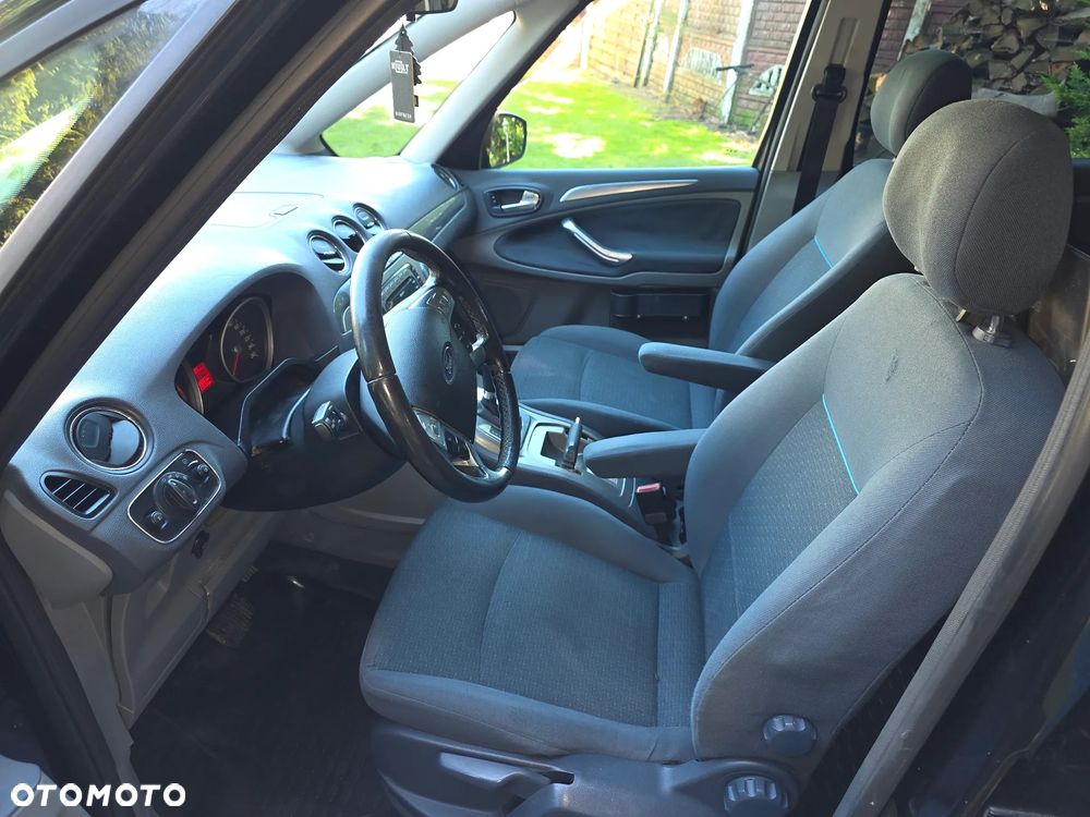 Ford Galaxy 2.0 TDCi Ghia - 9