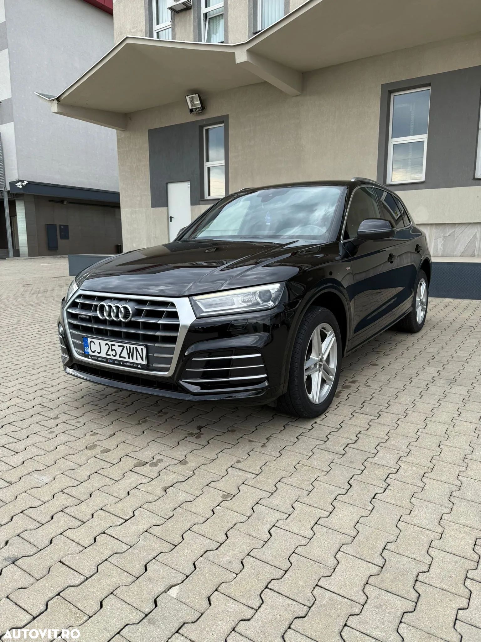 Audi Q5 2.0 40 TDI quattro S tronic Sport - 1