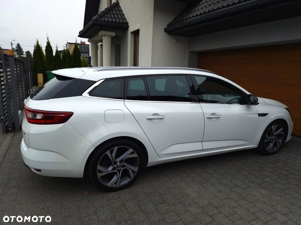 Renault Megane 1.6 TCe GT EDC - 13