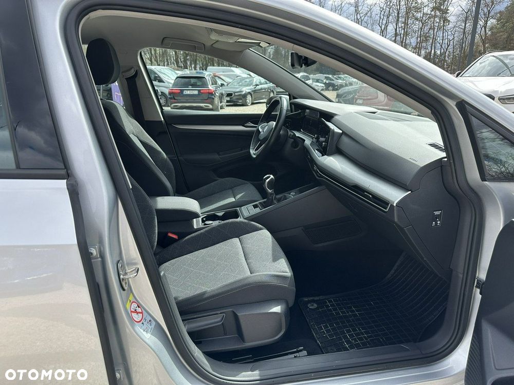 Volkswagen Golf - 19