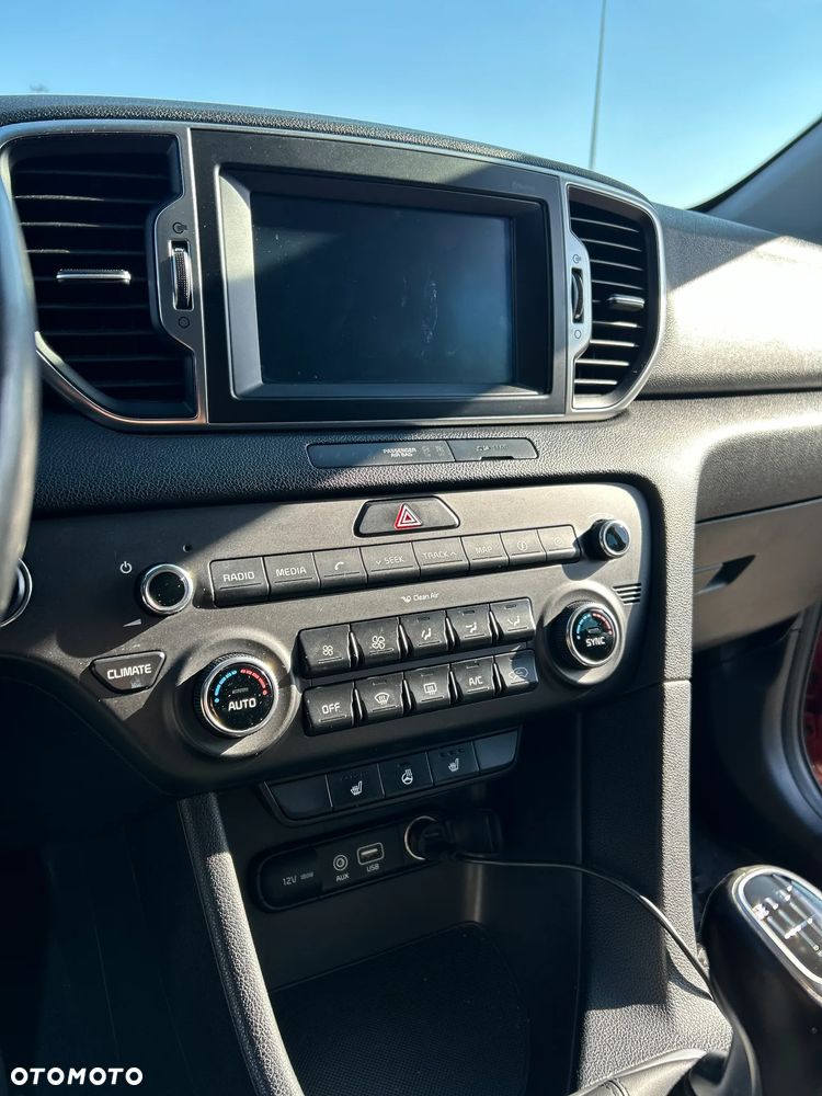 Kia Sportage - 16