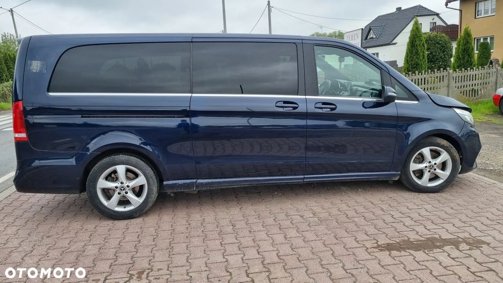 Mercedes-Benz Klasa V 300 d Extralang 9G-TRONIC Avantgarde Edition - 2