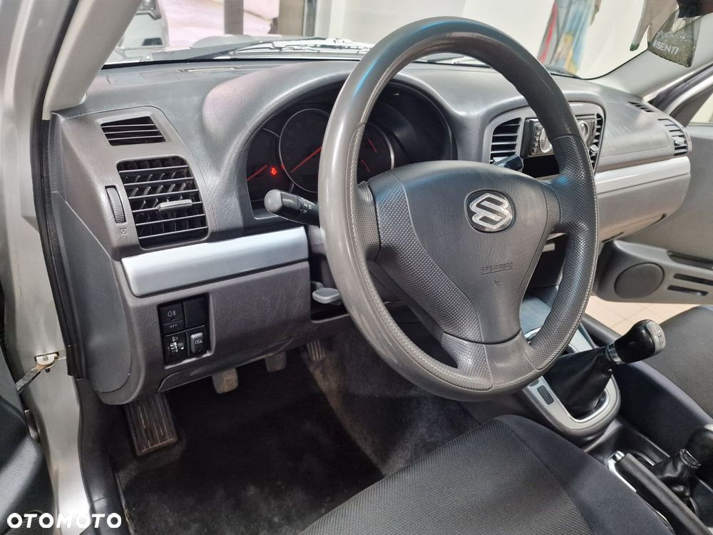 Suzuki Grand Vitara - 4