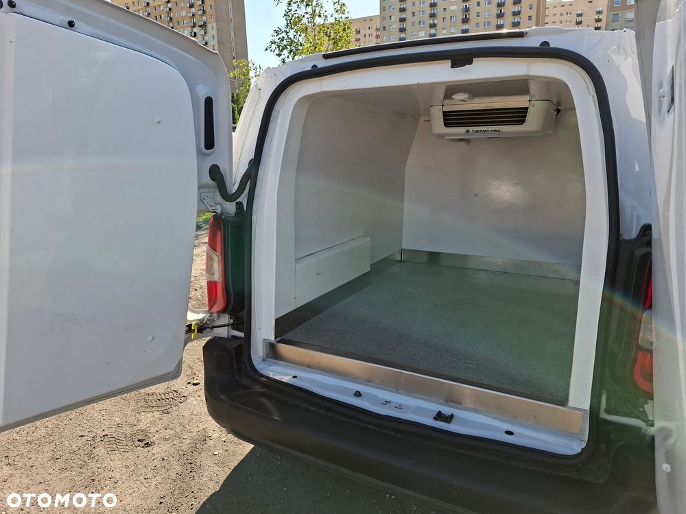 Citroën BERLINGO LONG IZOTERMA - 19