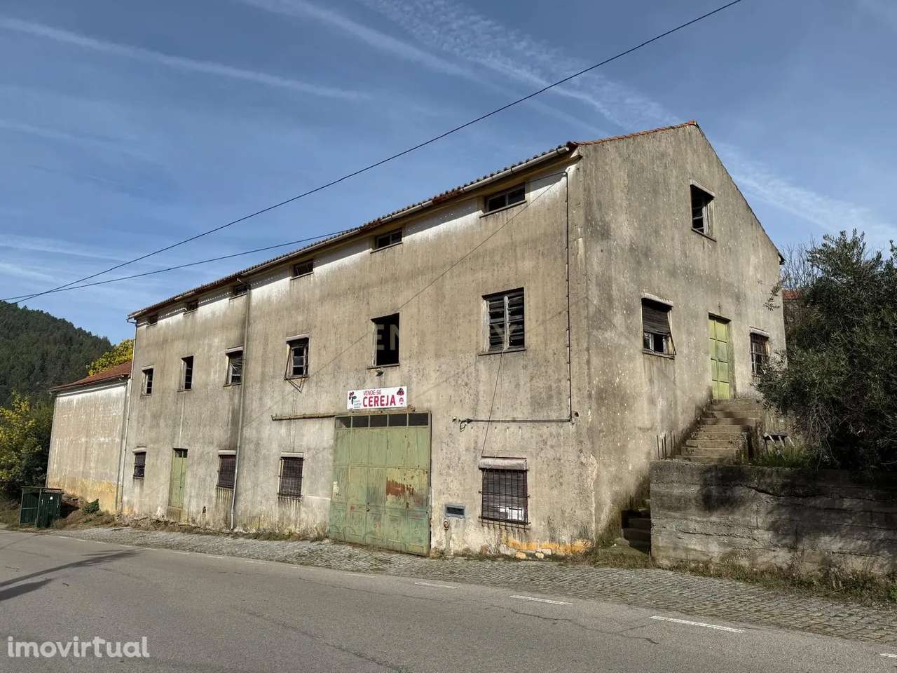 Armazém com 1127 m2, para venda em Alcongosta, Fundão - Grande imagem: 3/9