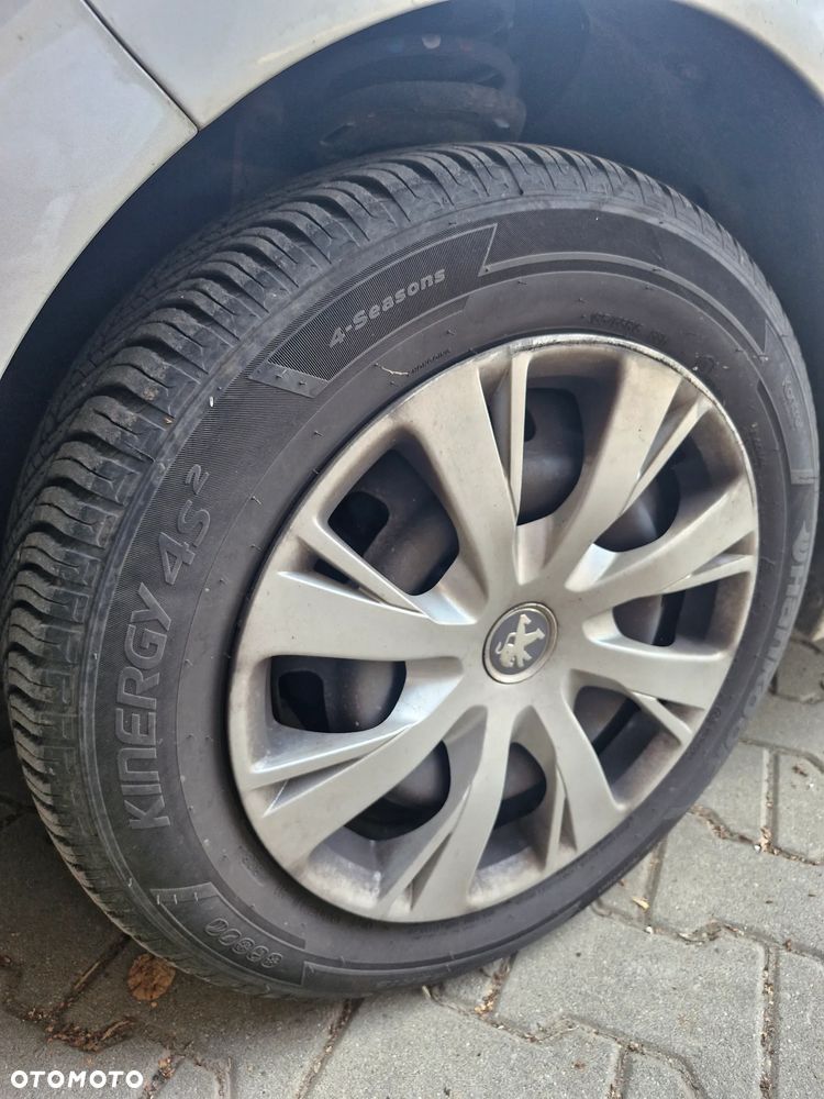 Peugeot 208 1.0 VTi/PureTech Access - 24