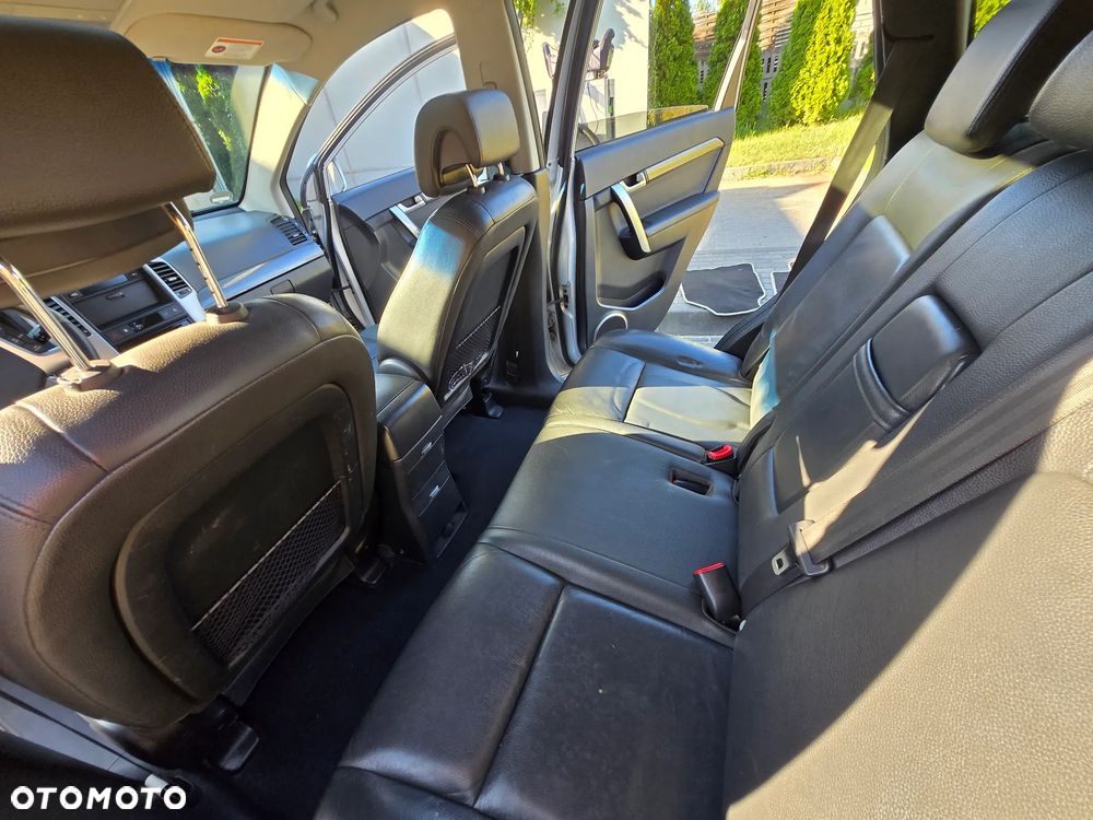 Chevrolet Captiva 3.2 LT sport - 15