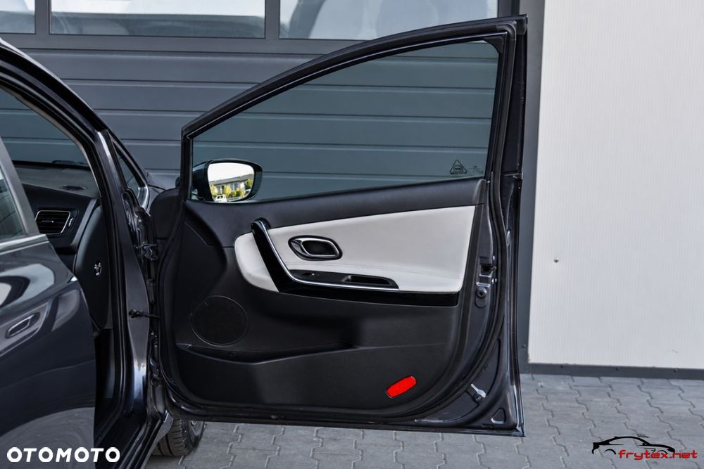 Kia Ceed - 21